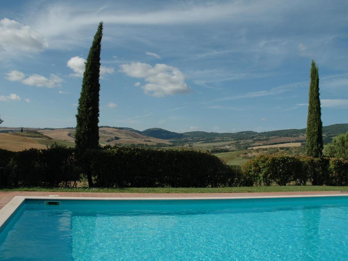 Spacious Farmhouse In Pienza With Swimming Pool Contignano Exterior photo